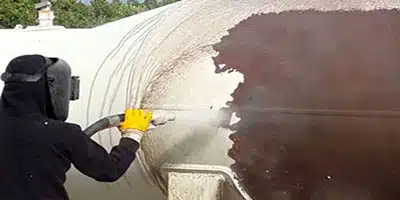 سندبلاست تیوب راکتور‌های پالایشگاهی و معرفی خدمات سندبلاست تجهیزات پالایشگاهی در آرا سازه مهر آرنگ و اجرای آن با مشاوره رایگان و آنلاین - سندبلاست مرطوب